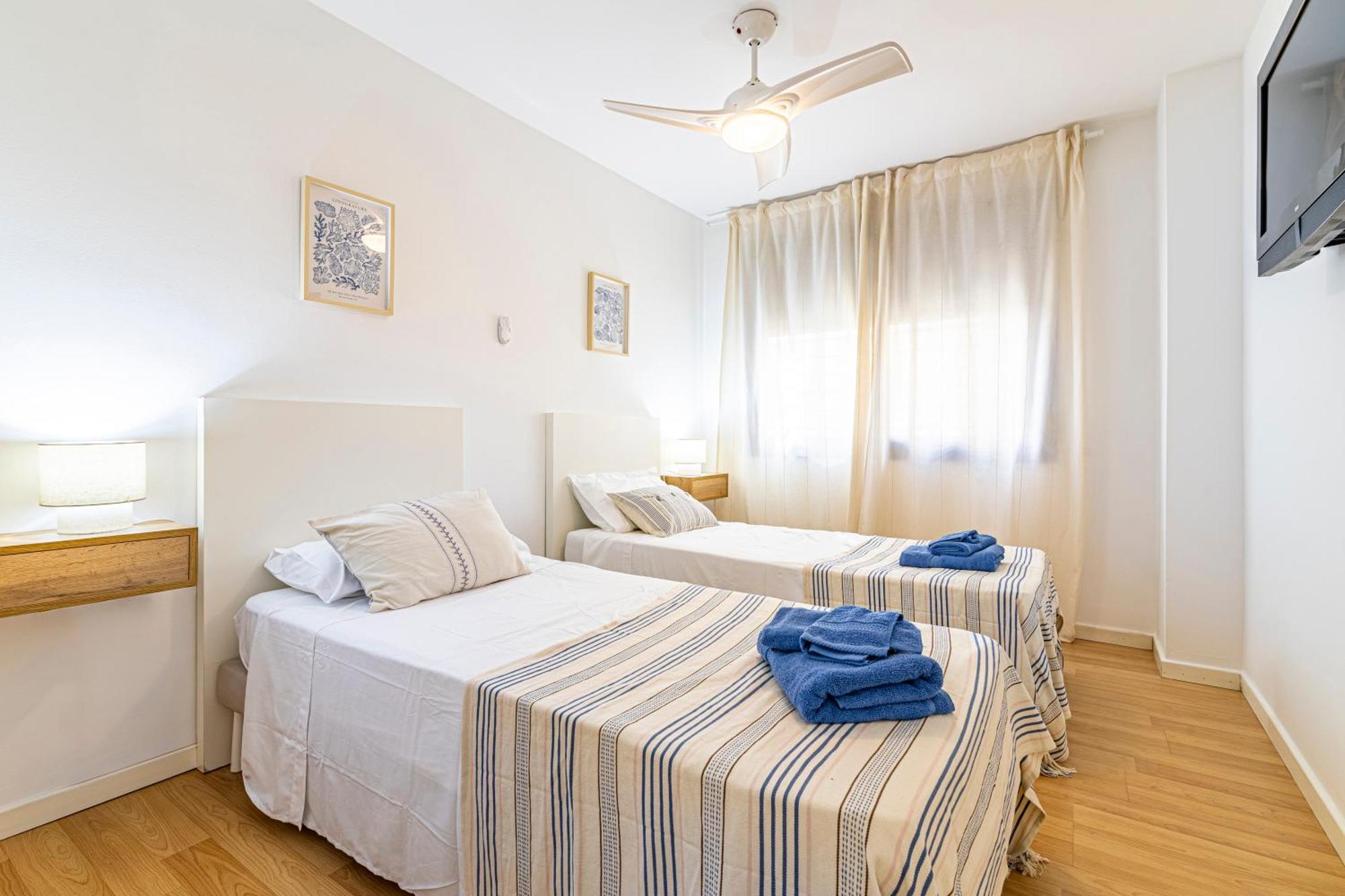 Solis Mare Apartments - Pedregalejo Beach Málaga Extérieur photo