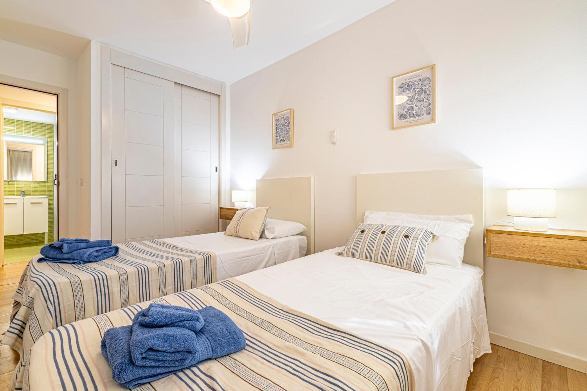 Solis Mare Apartments - Pedregalejo Beach Málaga Extérieur photo