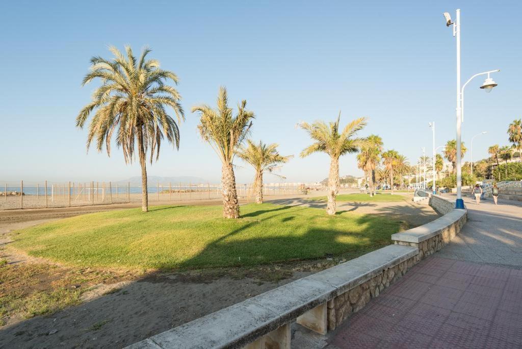 Solis Mare Apartments - Pedregalejo Beach Málaga Extérieur photo
